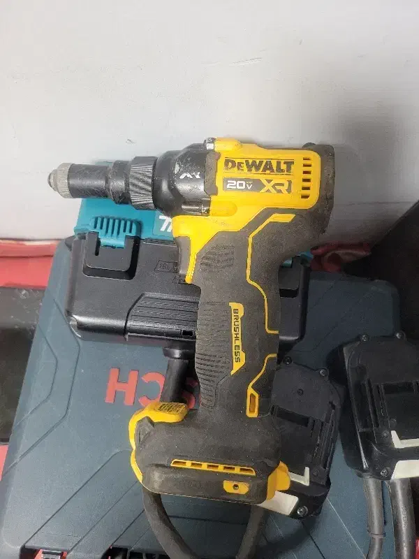 پرچ شارژی دیوالت اصل|ابزارآلات|تهران, چوب تراش|دیوار