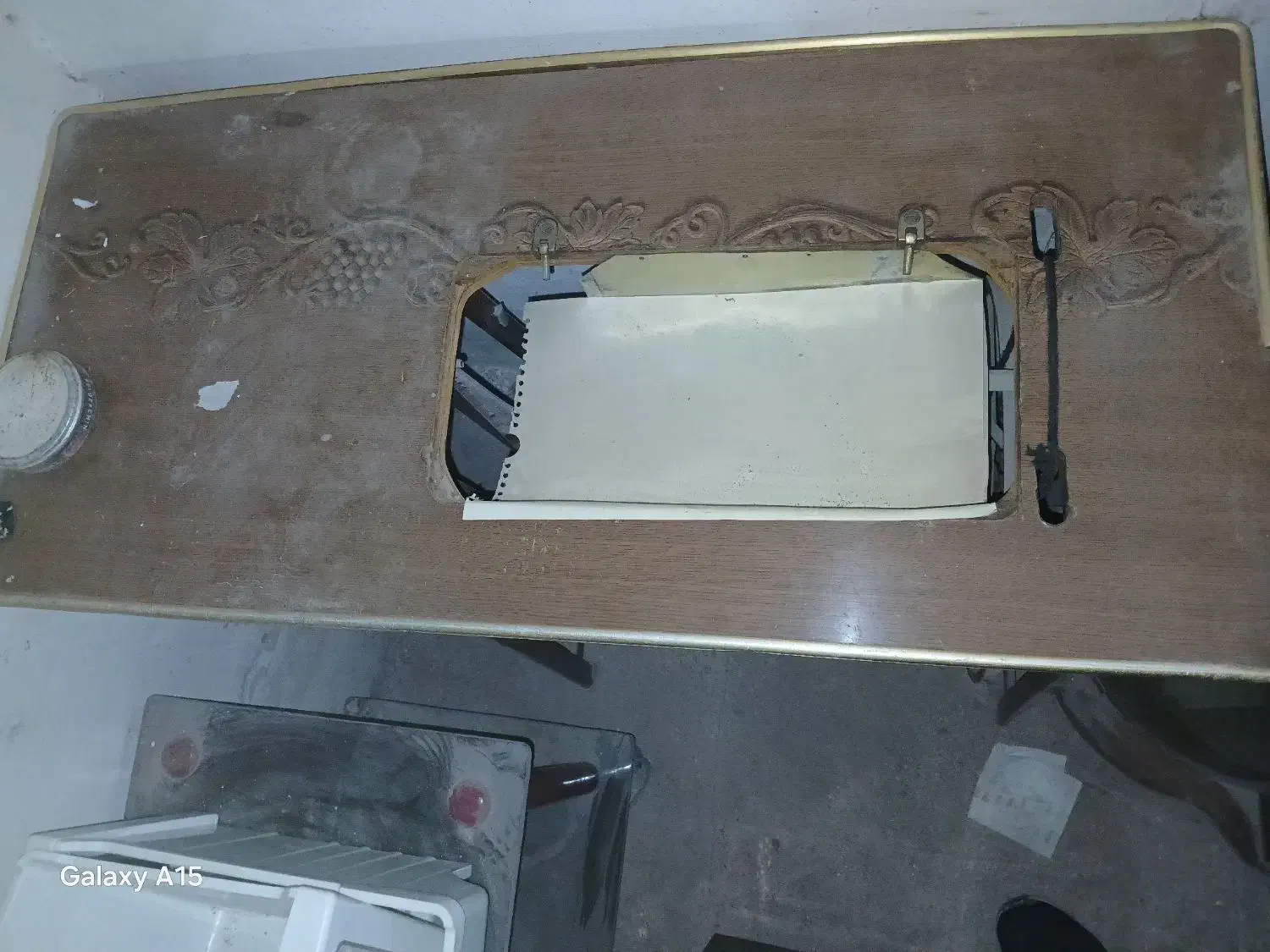 پایه چرخ خیاطی قدیمی ۸۰ ساله|کلکسیون اشیاء عتیقه|مشهد, آبکوه|دیوار