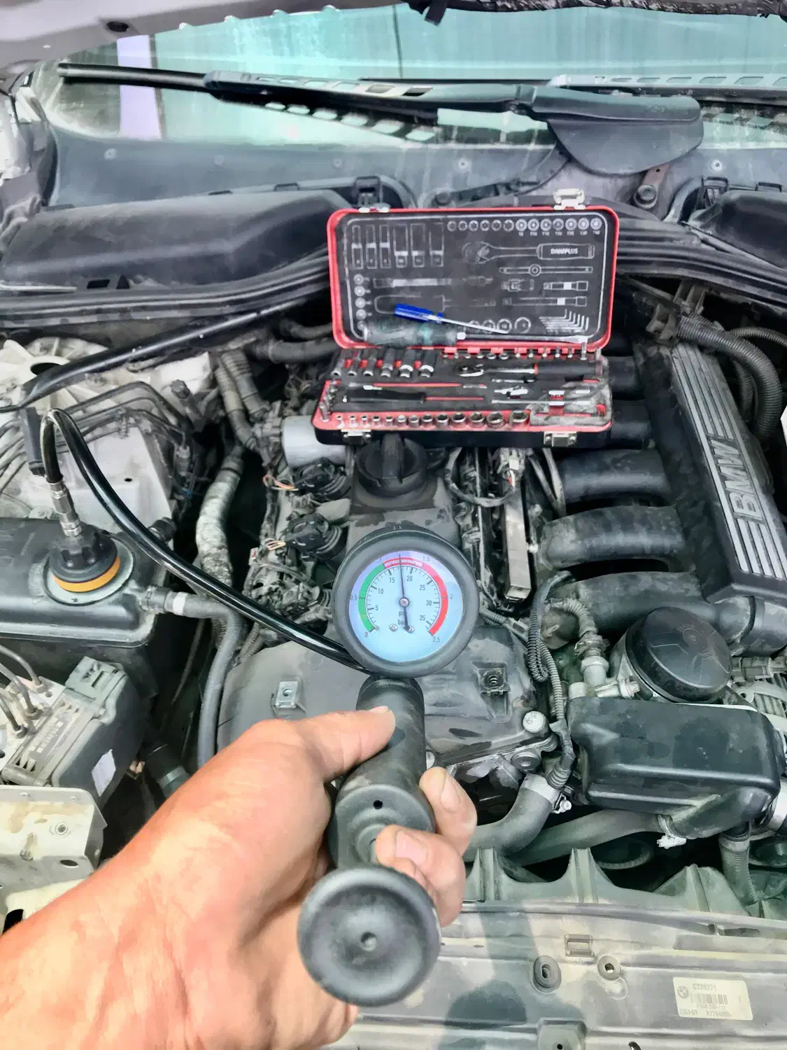 کلیه خدمات خودرویی شبانه روزی|خدمات موتور و ماشین|گرگان, |دیوار