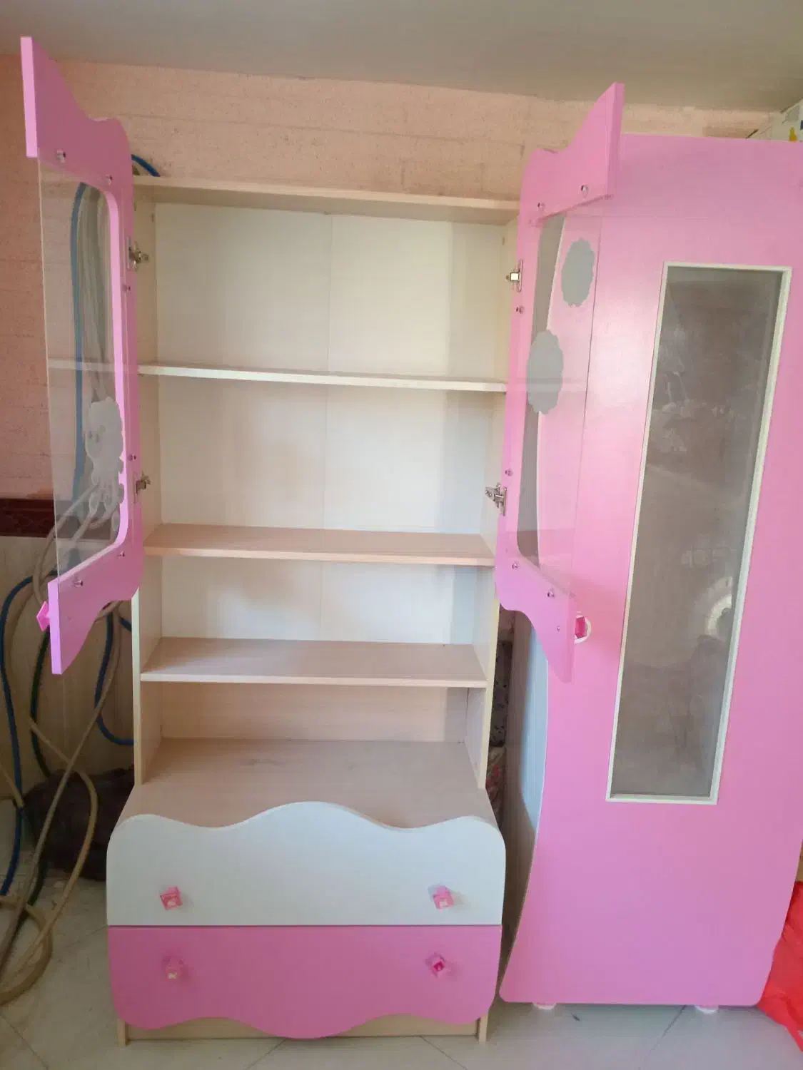 کمد بچه|جاکفشی، کمد، دراور|اردبیل, |دیوار