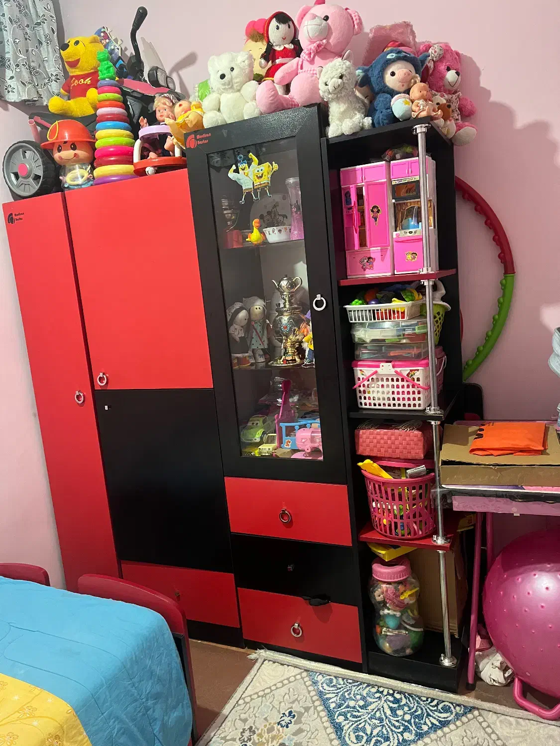 کمد چند تیکه و تخت یه نفره بسیار نو دنگیزک|تخت و سرویس خواب|نظرآباد, نظرآباد|دیوار