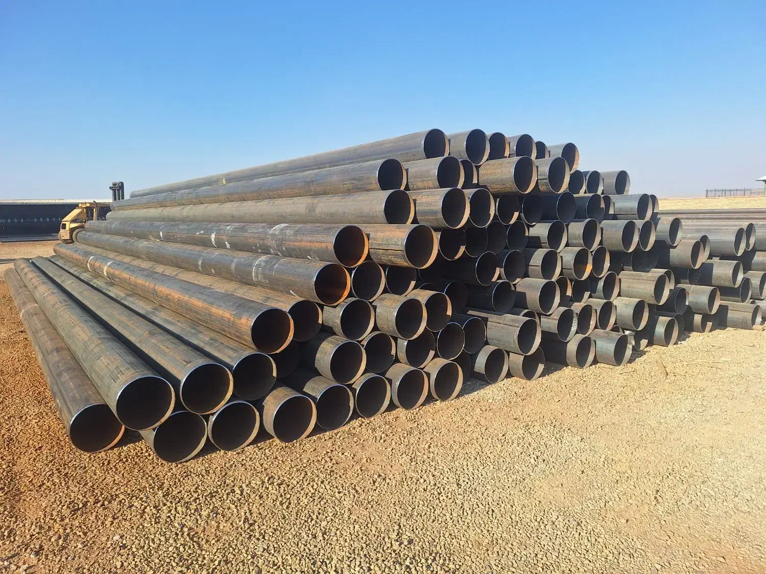 خرید و فروش انواع لوله های مانیسمان|عمدهفروشی|یزد, |دیوار