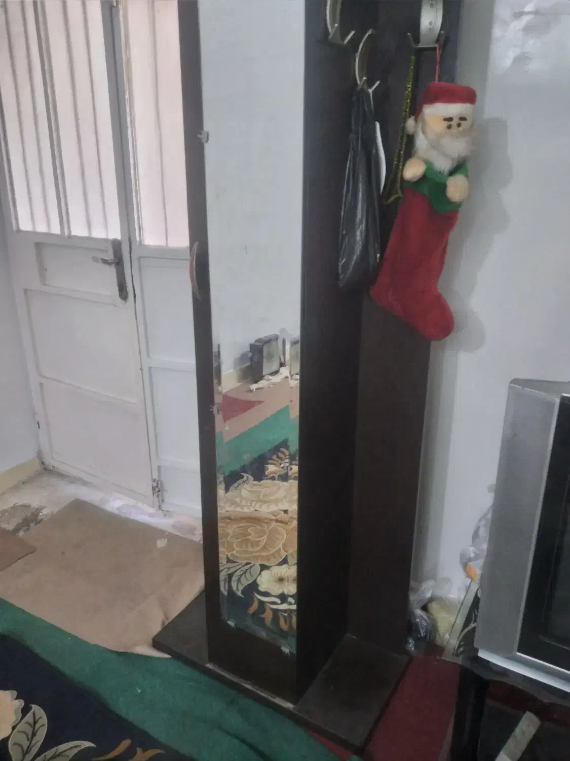 جاکفشی|جاکفشی، کمد، دراور|اهواز, حصیرآباد|دیوار