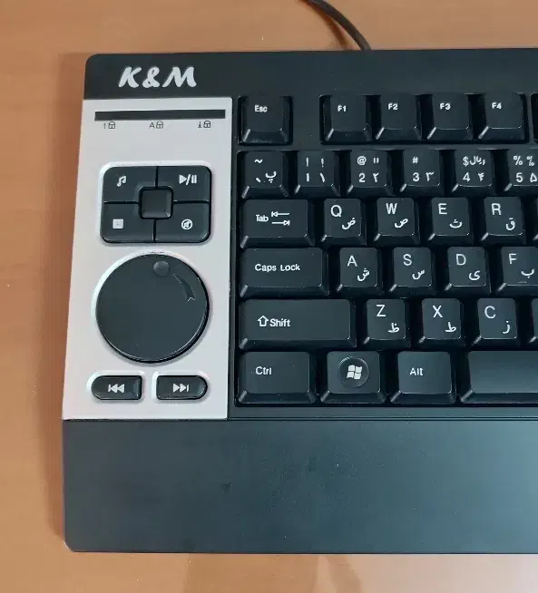 کیبورد K&M درحد نو|قطعات و لوازم جانبی رایانه|فردیس, منظریه|دیوار