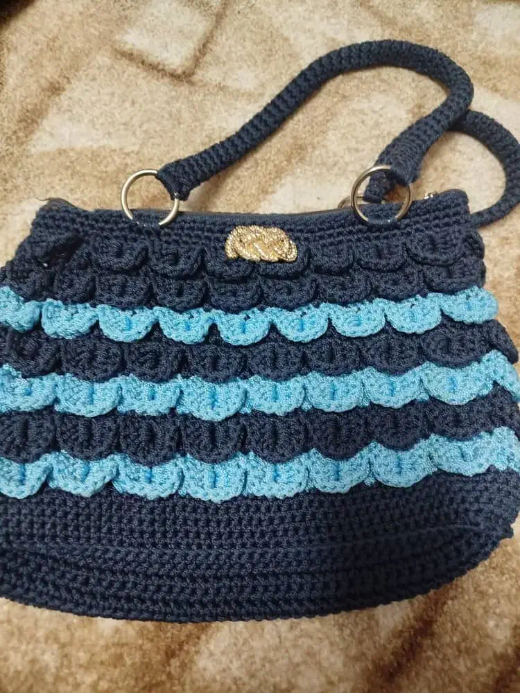 کیف|کیف، کفش، کمربند|ایرانشهر, |دیوار