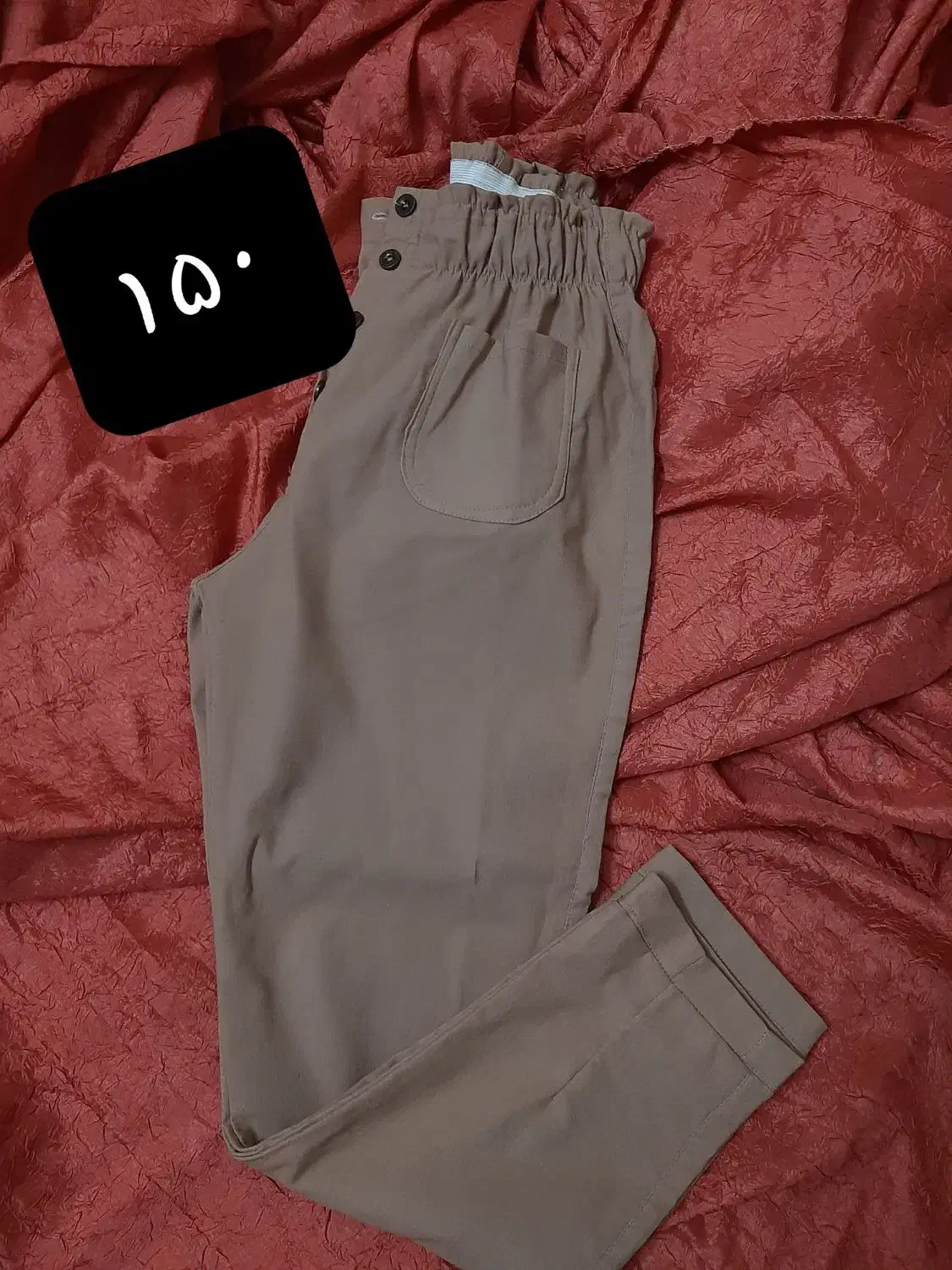 لباس|لباس|خمینیشهر, |دیوار