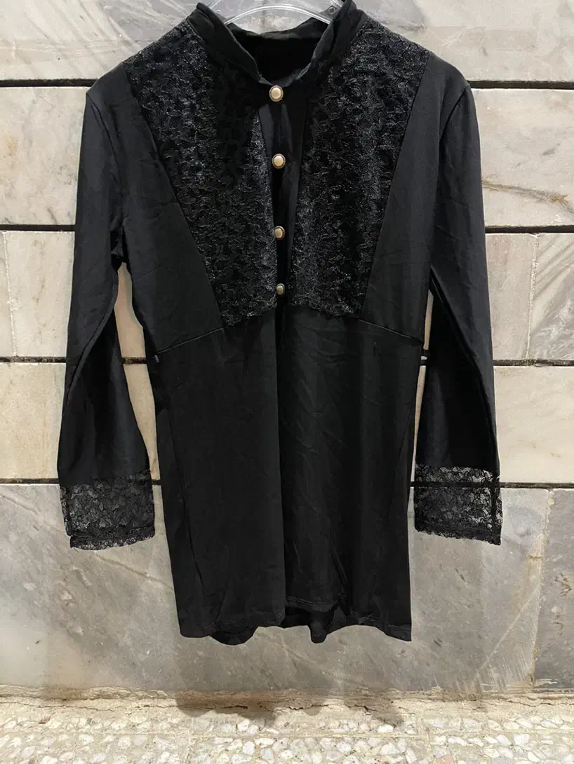 فروش تعدادی لباس در هم سالم و ایراد دار|لباس|کرج, گلشهر|دیوار