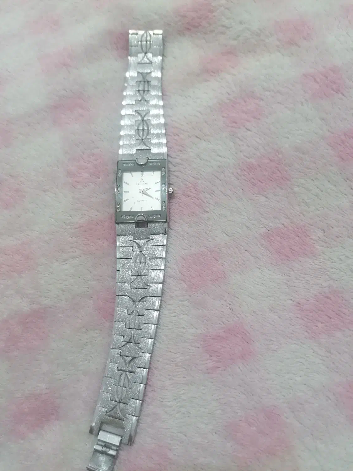 ساعت مردانه و زنانه|ساعت|نیشابور, ۲۲ بهمن|دیوار