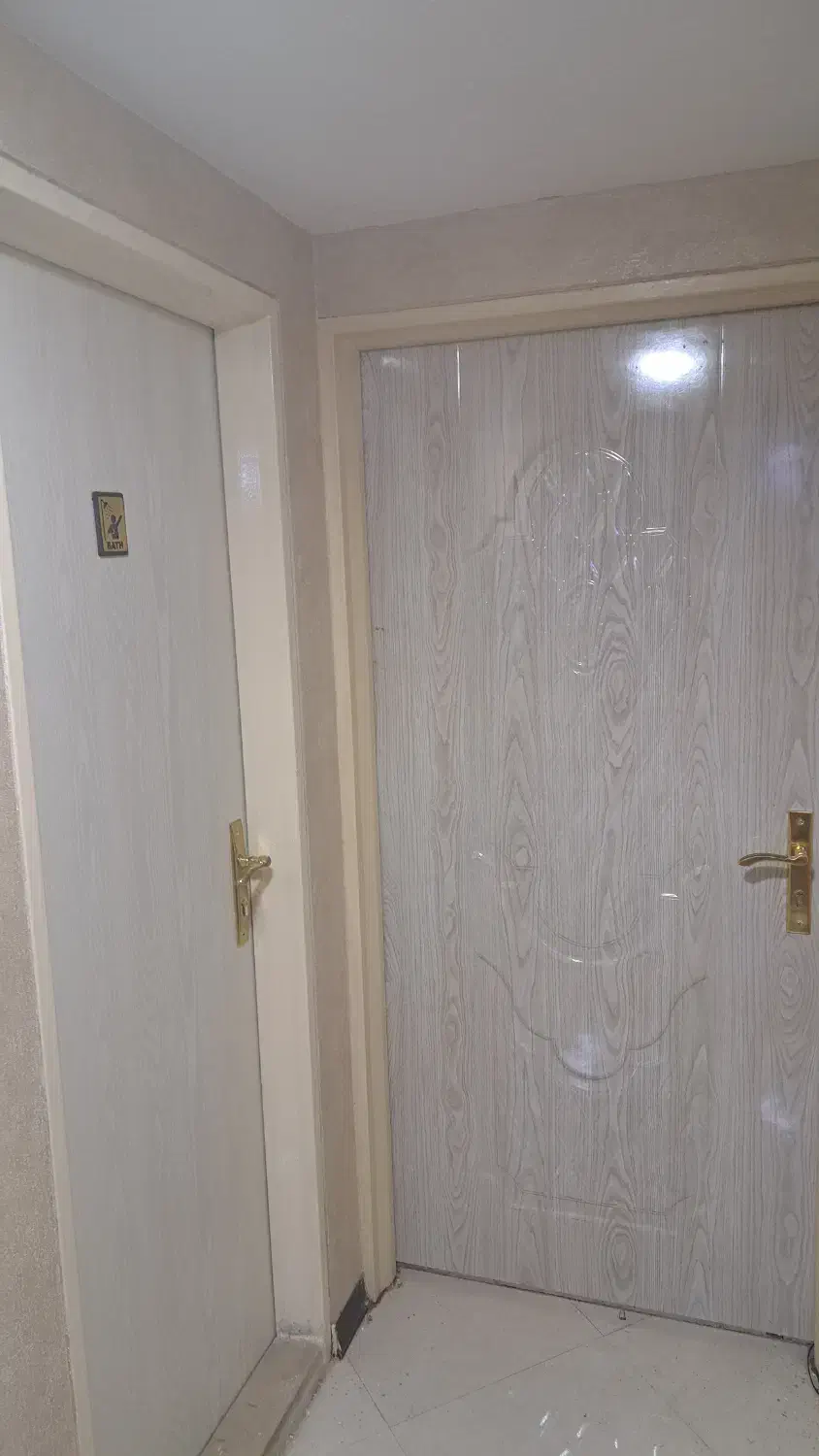 نصب درب چوبی نصاب|خدمات پیشه و مهارت|تهران, چیتگر جنوبی|دیوار