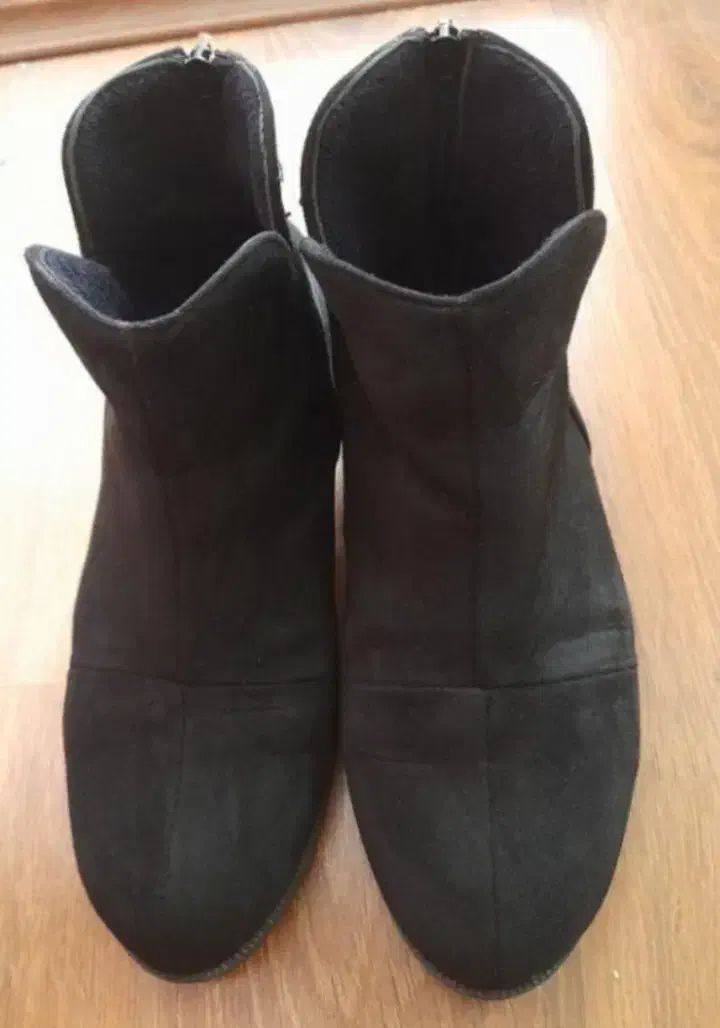 نیم بوت|کیف، کفش، کمربند|گرگان, |دیوار