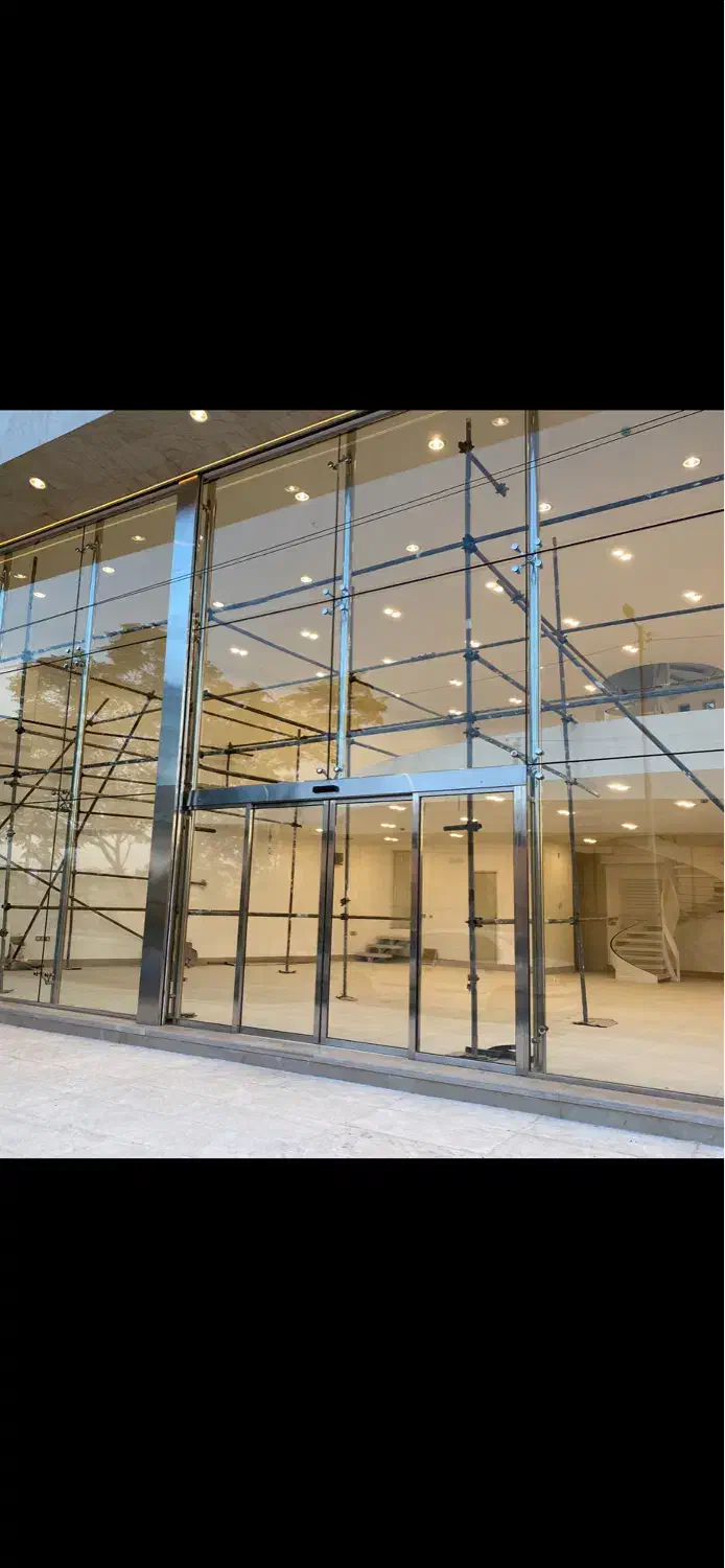 اجاره واحد تجاری ۷۰۰متری با امکانات فول|اجارهٔ مغازه و غرفه|کرمان, |دیوار