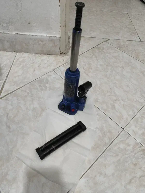 جک ۲ تن برند NOVA|قطعات یدکی و لوازم جانبی|فردیس, منظریه|دیوار