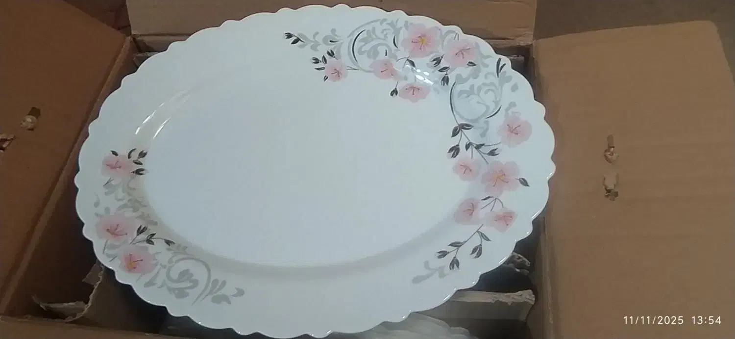 سرویس‌آرکوپال‌۲۵پارچه|ظروف سرو و پذیرایی|اصفهان, شاه پسند|دیوار