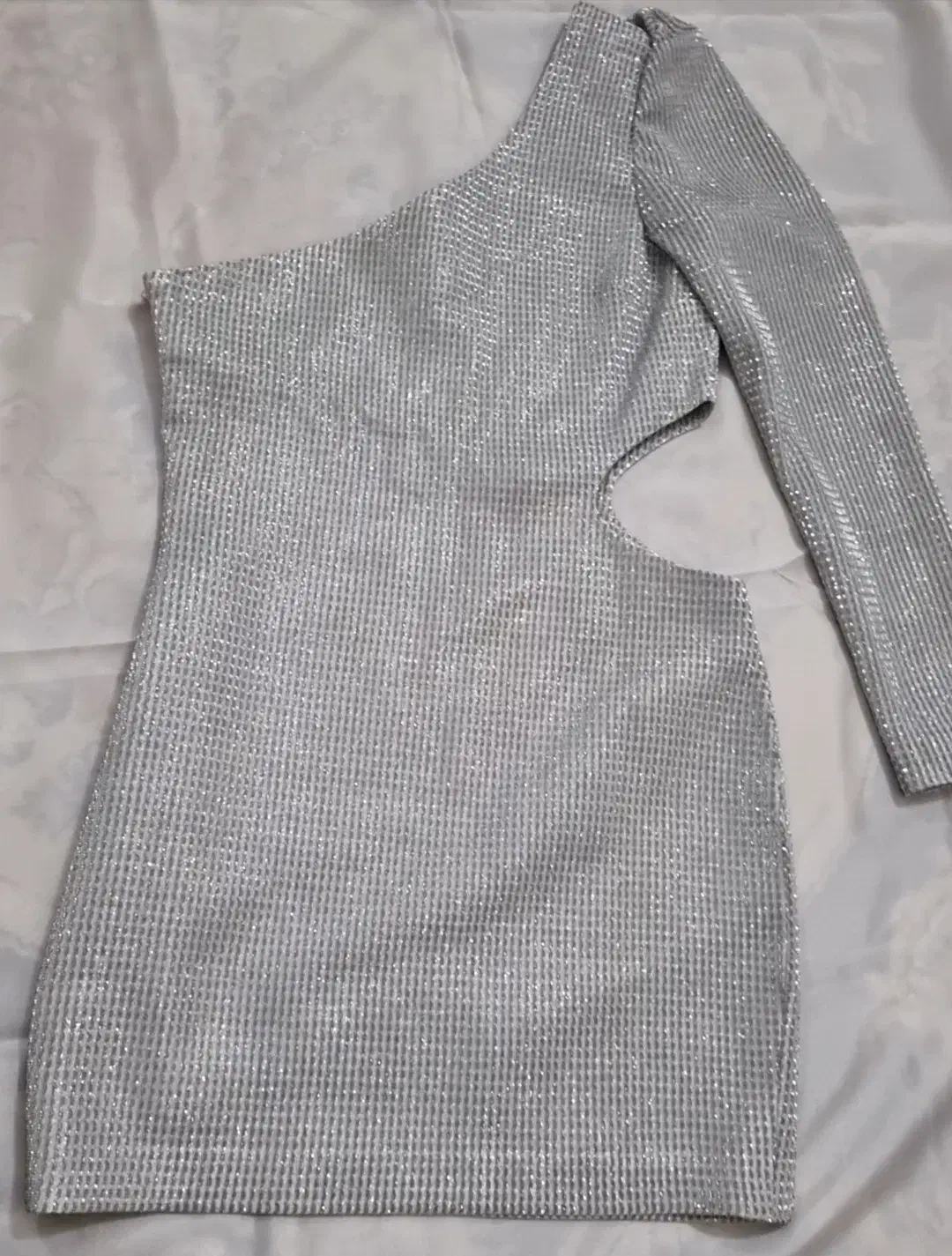 لباس مجلسی نو|لباس|قنوات, |دیوار