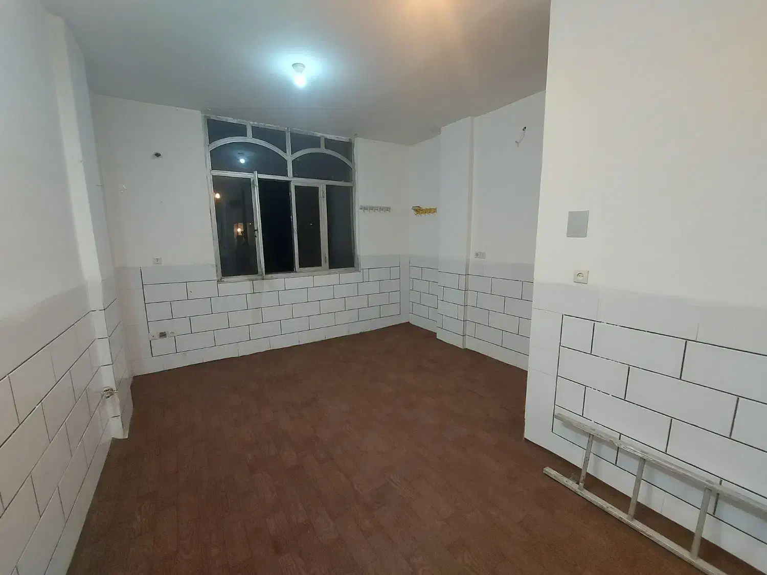 اجاره سوییت ۳۵ متری|اجارهٔ آپارتمان|خمینی‌شهر, |دیوار