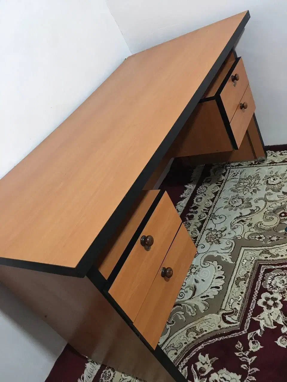 میز اداری|مبلمان اداری|دینور, |دیوار