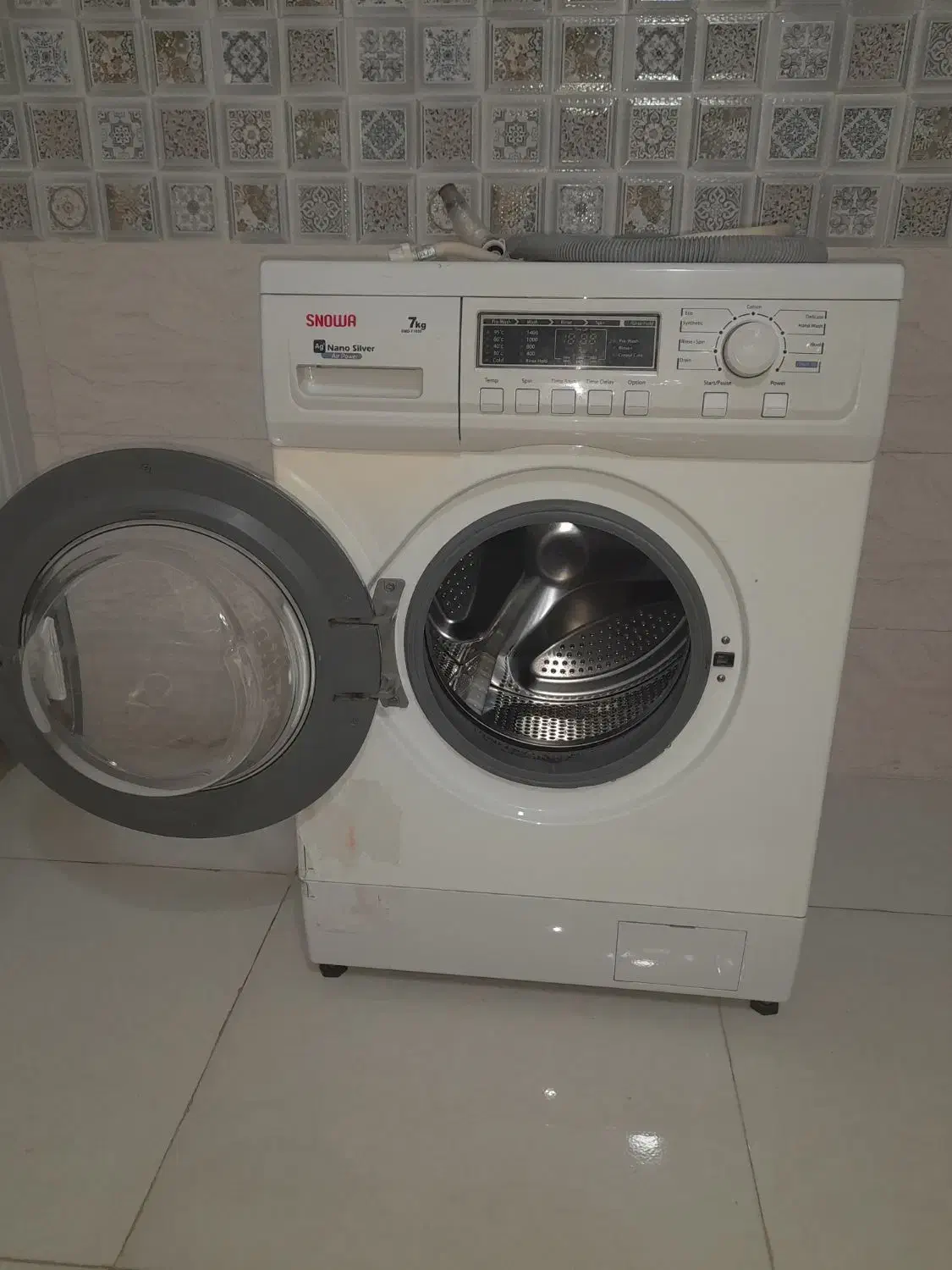 ماشین لباسشویی اسنوا|ماشین لباسشویی و خشک‌کن لباس|محمدشهر, محمدشهر|دیوار