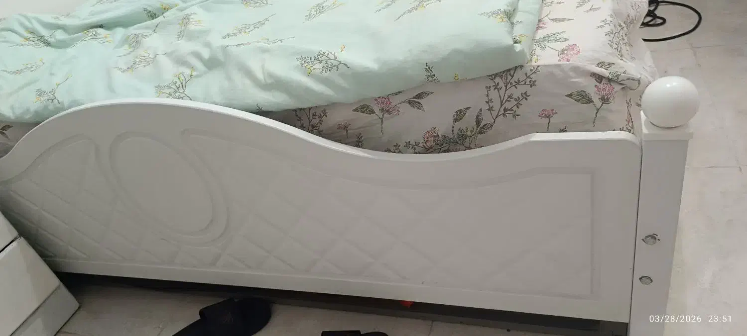 چوب|ورزش‌های توپی|لاهیجان, شهرک سلمان فارسی|دیوار