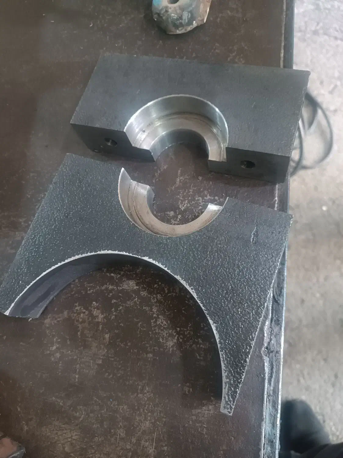 قالبسازی،وایرکات،سنگ مغناطیس،تراش و فرز cnc|خدمات پیشه و مهارت|صفادشت, |دیوار