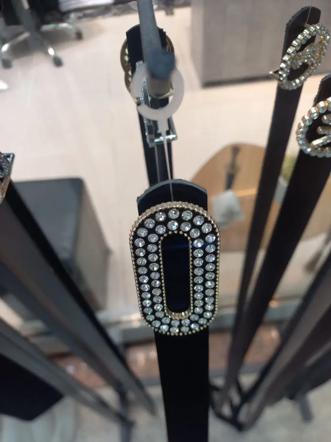 کمربند زنانه فقط ۱۴۰|کیف، کفش، کمربند|مشهد, بالا خیابان|دیوار