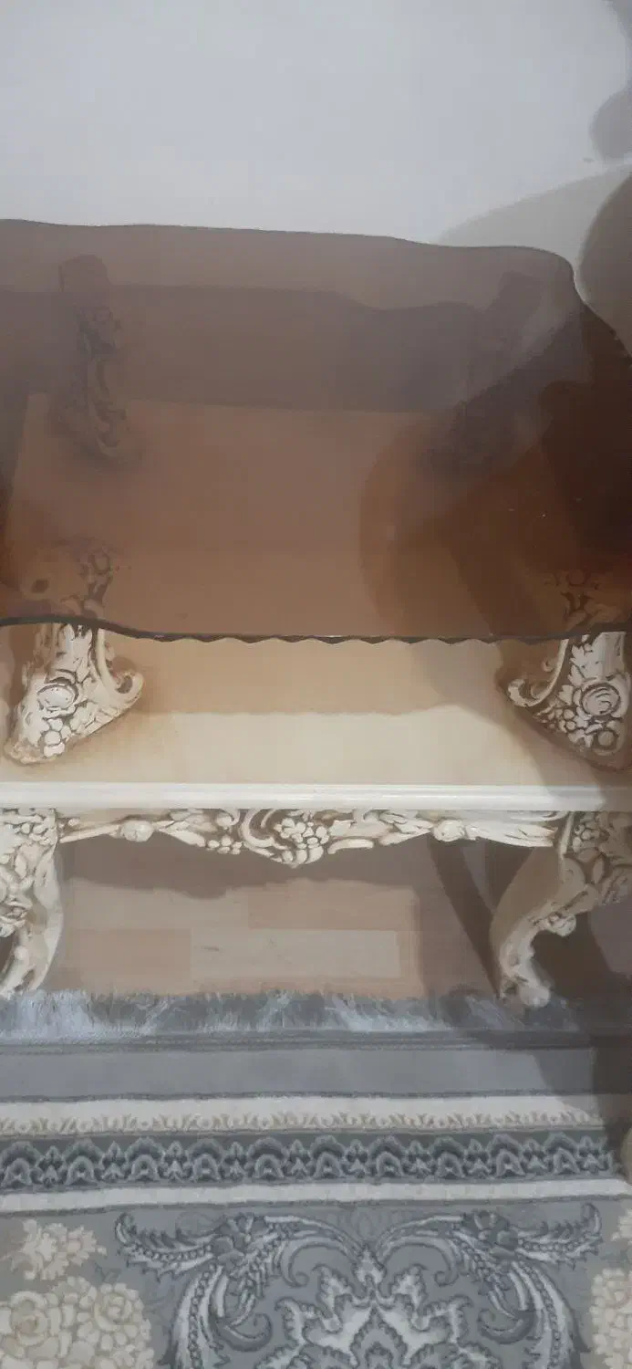 ۳تا میز عسلی سالم سلطنتی|مبلمان خانگی و میز عسلی|اردبیل, |دیوار