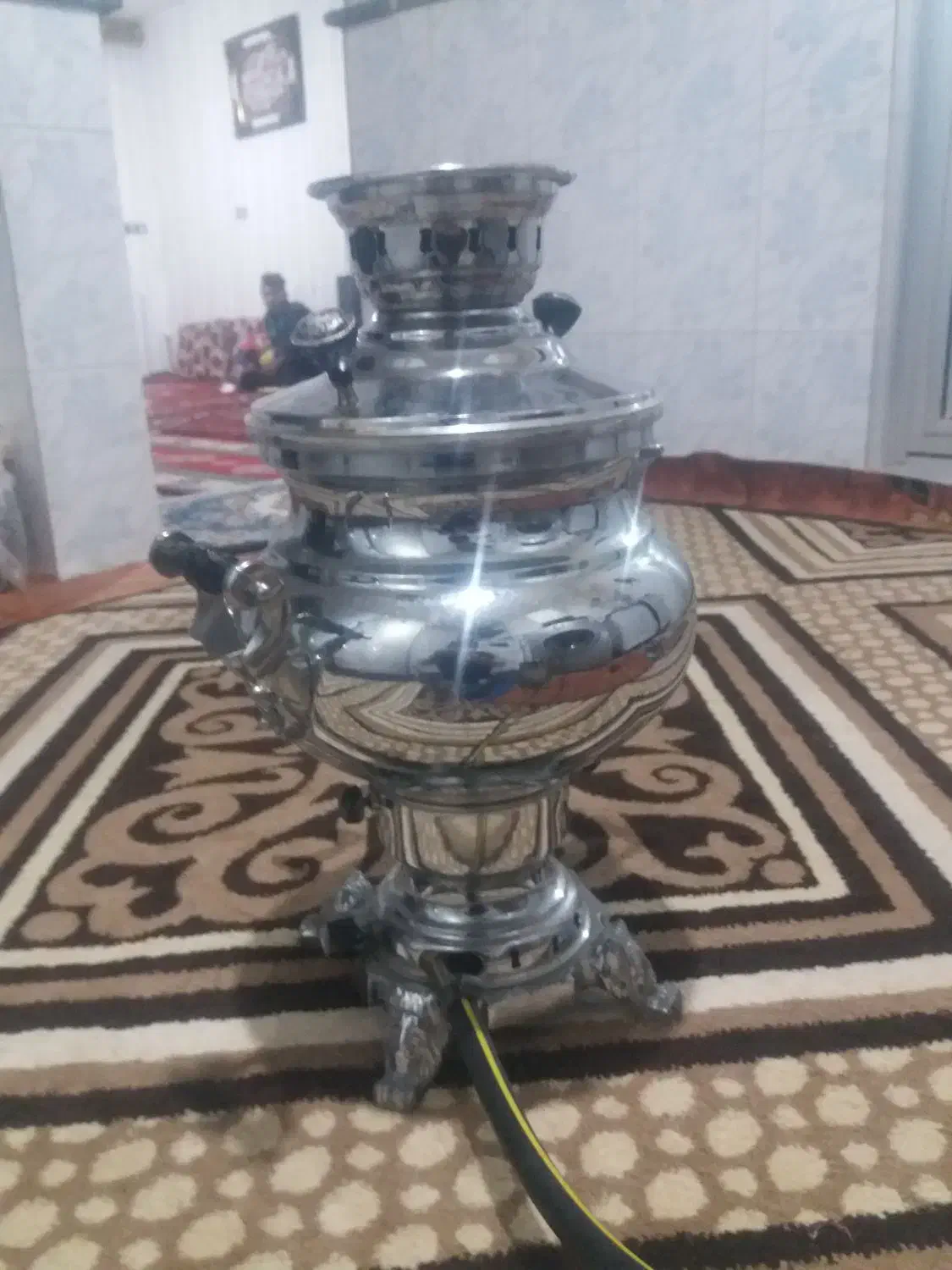 سماور ۴ لیتر تمیز زیبا|سماور، چای‌ساز، قهوه‌ساز|اهر, |دیوار