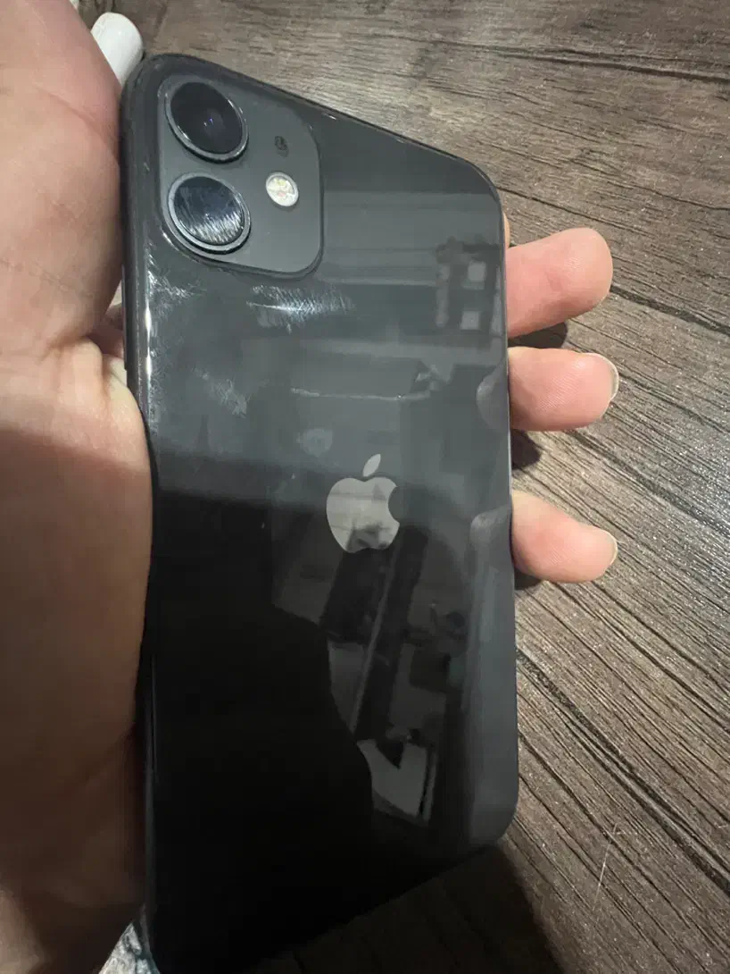 گوشی ایفون ۱۱ نرمال ۶۴ گیگ|موبایل|قرچک, محمد آباد|دیوار