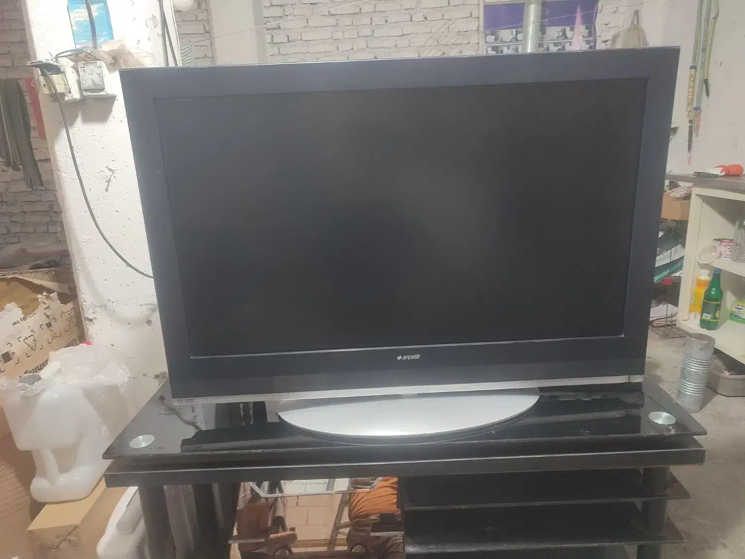 تلویزیون ال سی دی. آرچلیک|تلویزیون و پروژکتور|آمل, |دیوار