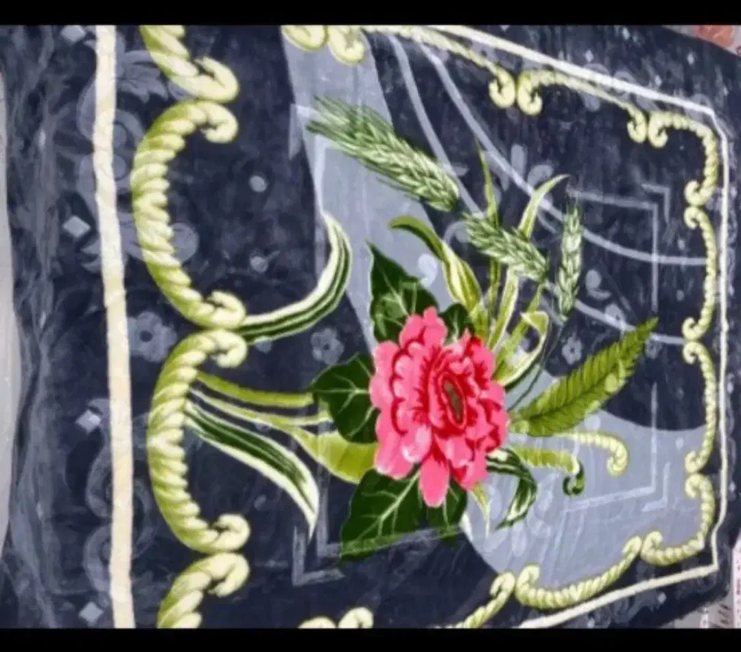 پتویکنفره|رختخواب، بالش، پتو|اهواز, فدک|دیوار