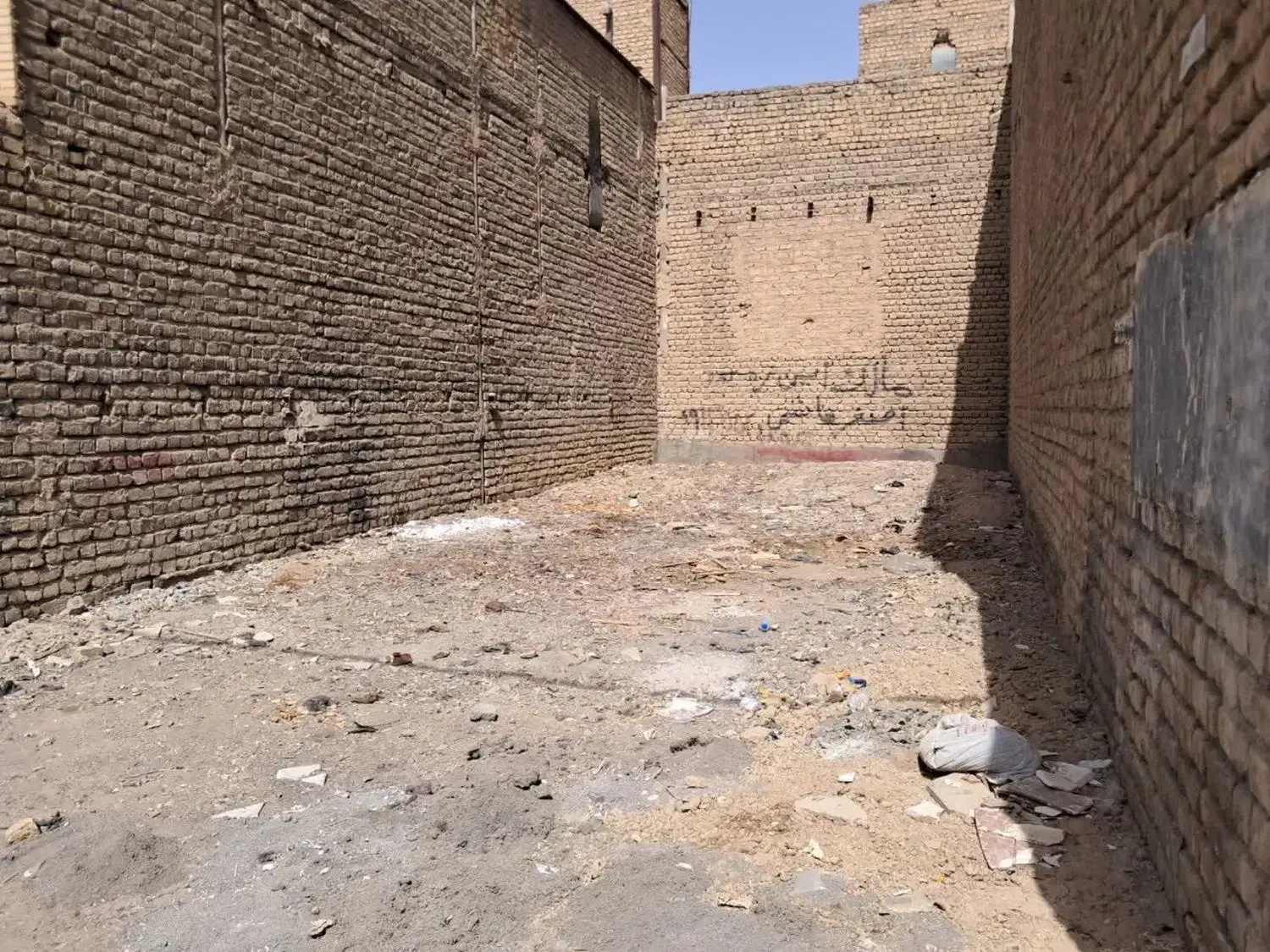 فروش زمین مسکونی زمین ساخته نشده خیابان عطاران|فروش زمین و ملک کلنگی|قم, قلعه یزدیها|دیوار