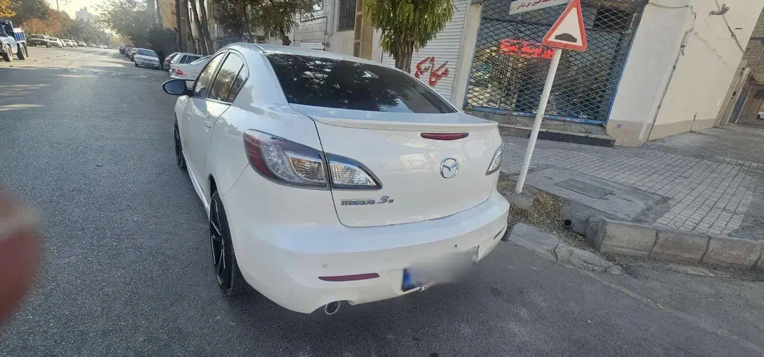 مزدا تمیز درحد صفر|خودرو سواری و وانت|مشهد, سرافرازان|دیوار