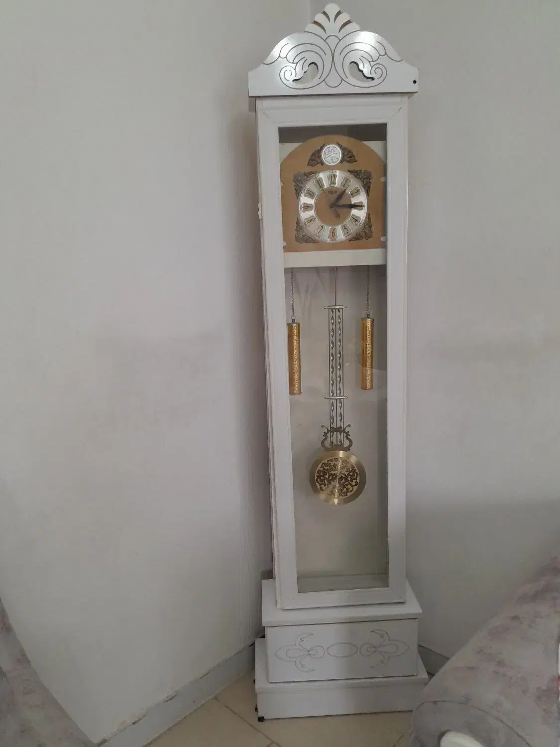 ساعت ایستاده درحدنو سالم|ساعت دیواری و تزئینی|بابل, |دیوار