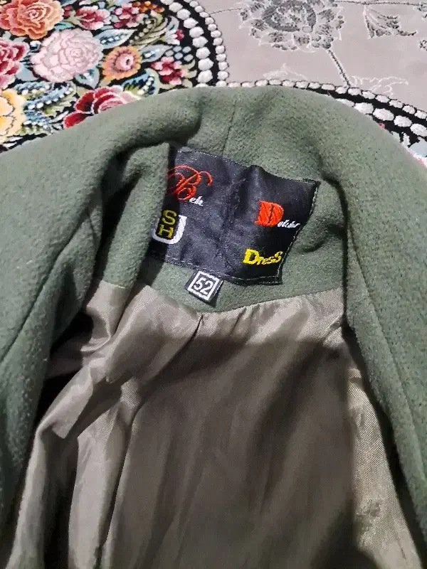 پالتو نو اصلان استفاده نشوده قیمت ۱۰۰۰۰۰۰|لباس|ساوه, |دیوار