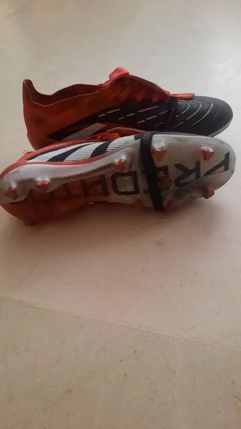 استوک پرداتور سایز ۳۹، ۴۰|کیف، کفش، کمربند|قدس, شهر‌قدس|دیوار