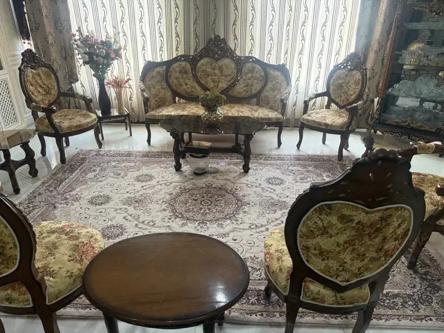 مبلمان استیل ۹ نفره+کاناپه راحتی ۷ نفره +ویترین|مبلمان خانگی و میز عسلی|پاکدشت, پاکدشت (مامازند)|دیوار