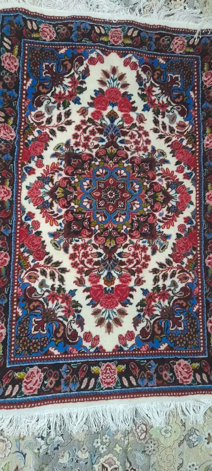 پشتی|فرش|ملایر, |دیوار