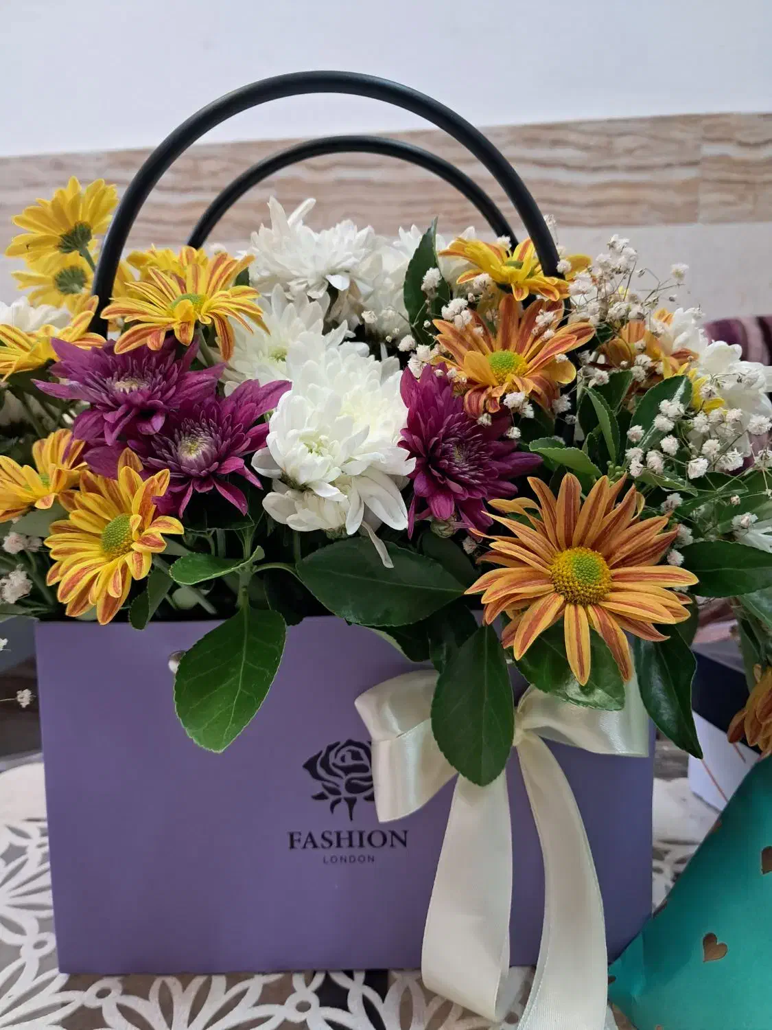 نگهداری ونظافت وپخت وپز از دوسالمندباارائه سویت|استخدام سرایداری و نظافت|اسالم, |دیوار