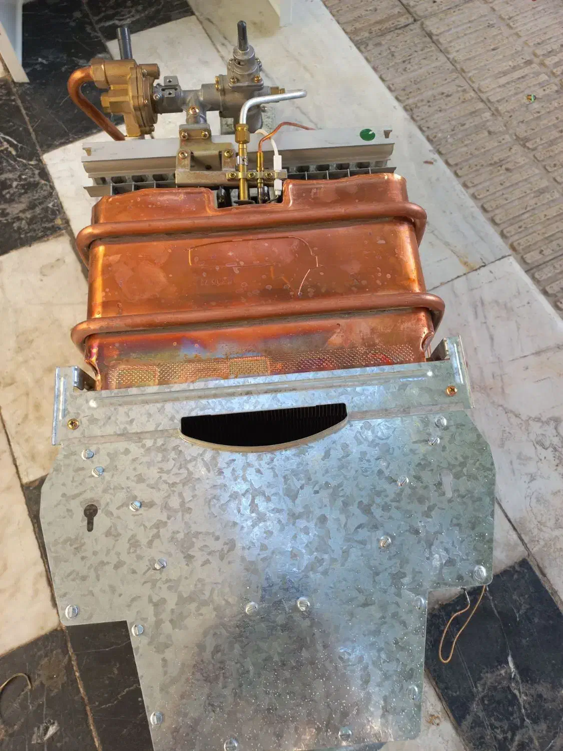 آبگرمکن دیواری|آبگرمکن، پکیج، شوفاژ|قرچک, مهدیه|دیوار