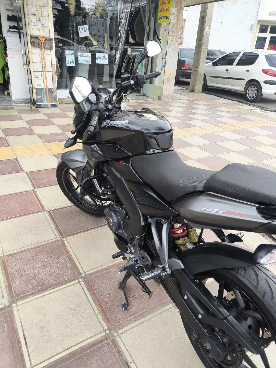 ان 200|موتورسیکلت|گنبد کاووس, |دیوار