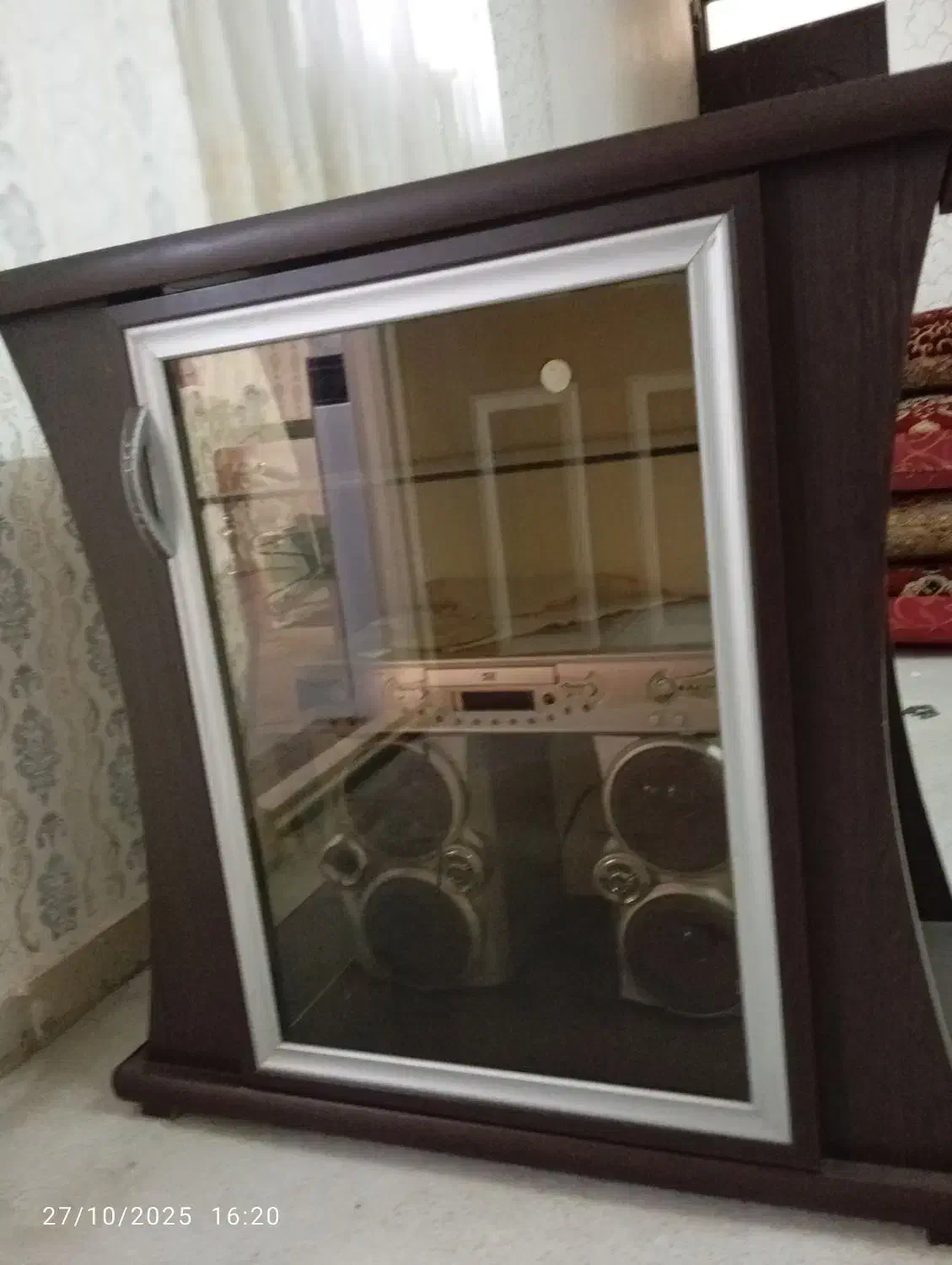 لوازم منزل|مبلمان خانگی و میز عسلی|ملایر, |دیوار