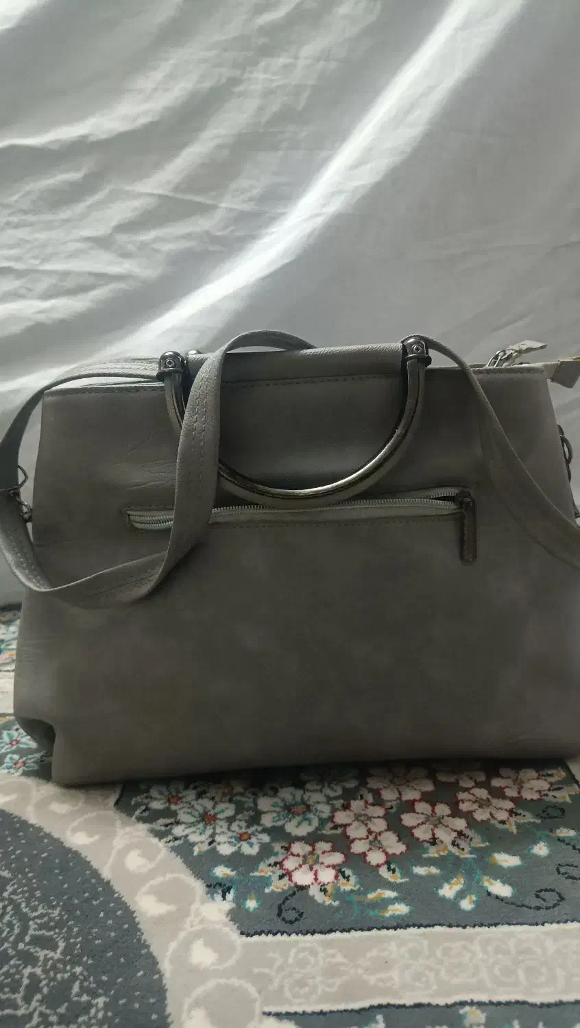 کیف|کیف، کفش، کمربند|چناران, |دیوار