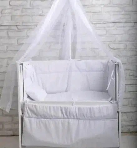 گهواره کنار تخت مادر پری گاردین|تخت و صندلی بچه|قزوین, |دیوار