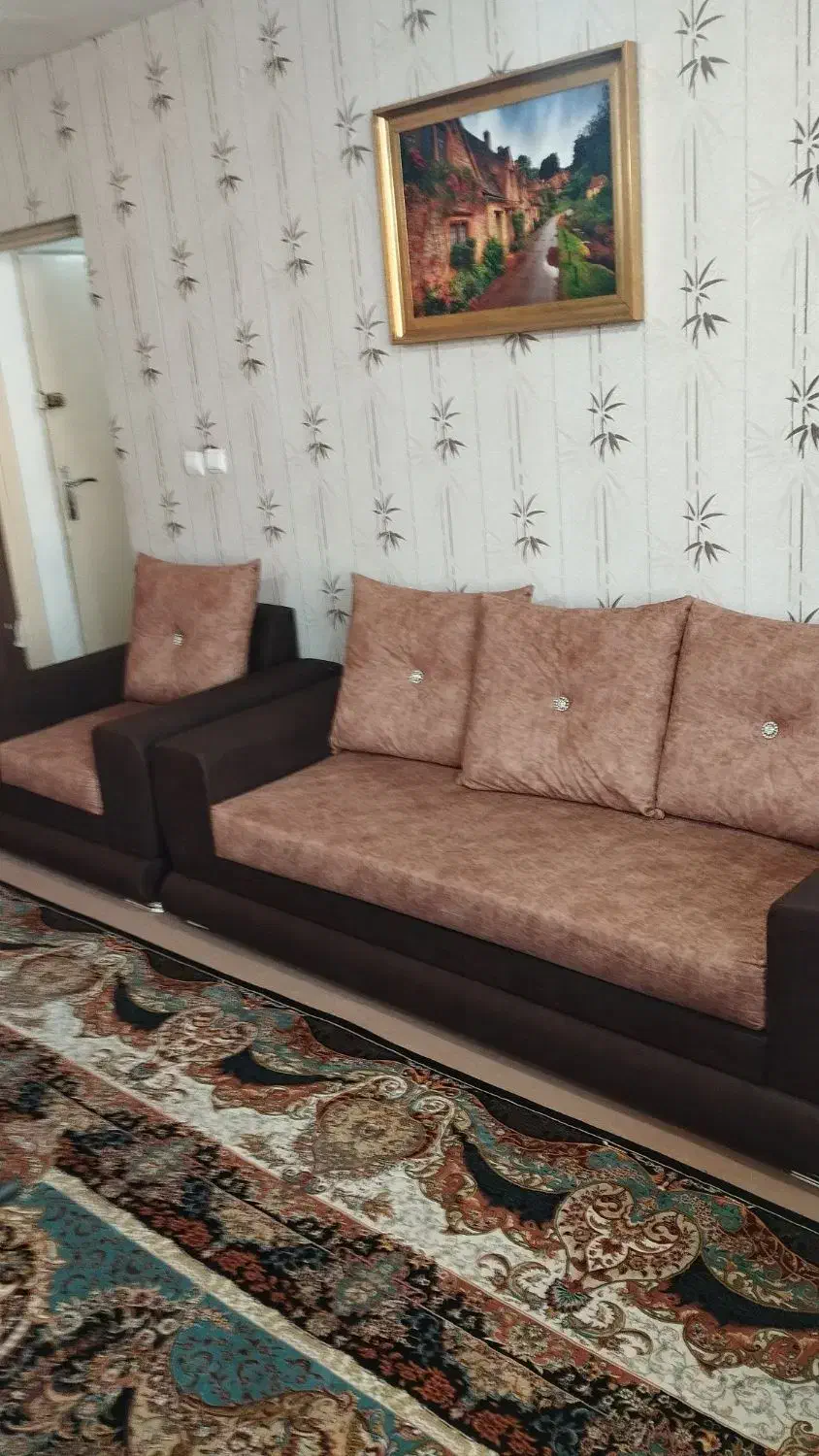 مبل راحتی چرم، ترک|مبلمان خانگی و میز عسلی|تهران, لویزان|دیوار