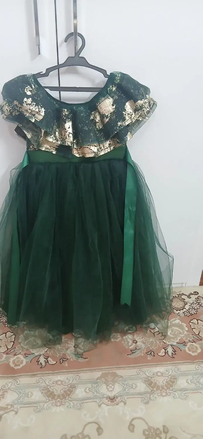 لباس|لباس|شاهینشهر, گرگاب|دیوار