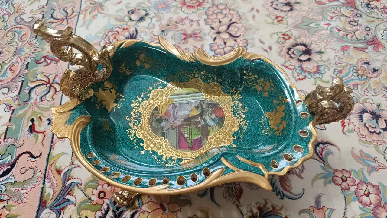 سرویس ۴تیکه سلطنتی|ظروف سرو و پذیرایی|مشهد, کوشش|دیوار