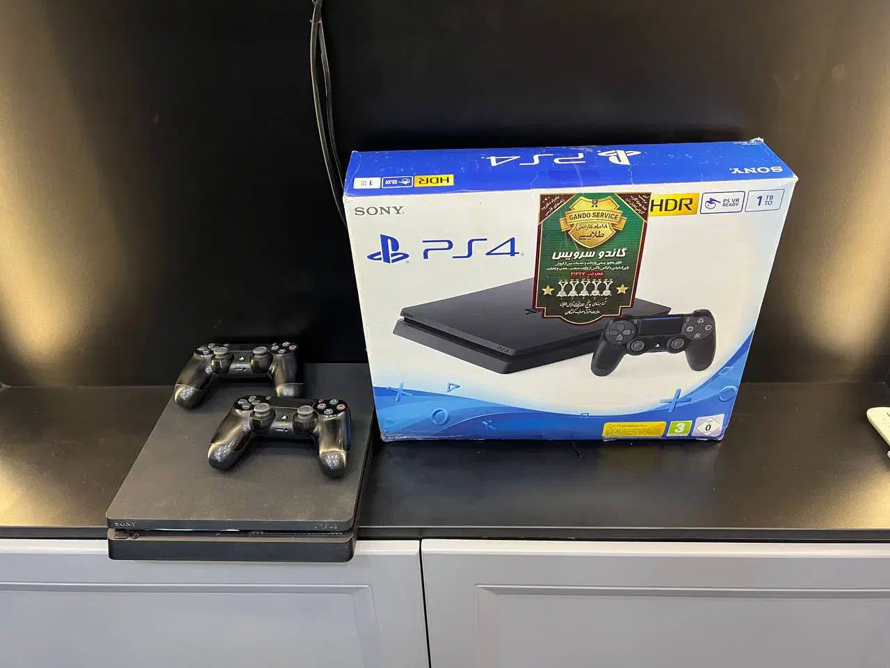 ps4 slim 1TB دو دسته|کنسول، بازی ویدئویی و آنلاین|اندیشه, اندیشه فاز ۱|دیوار