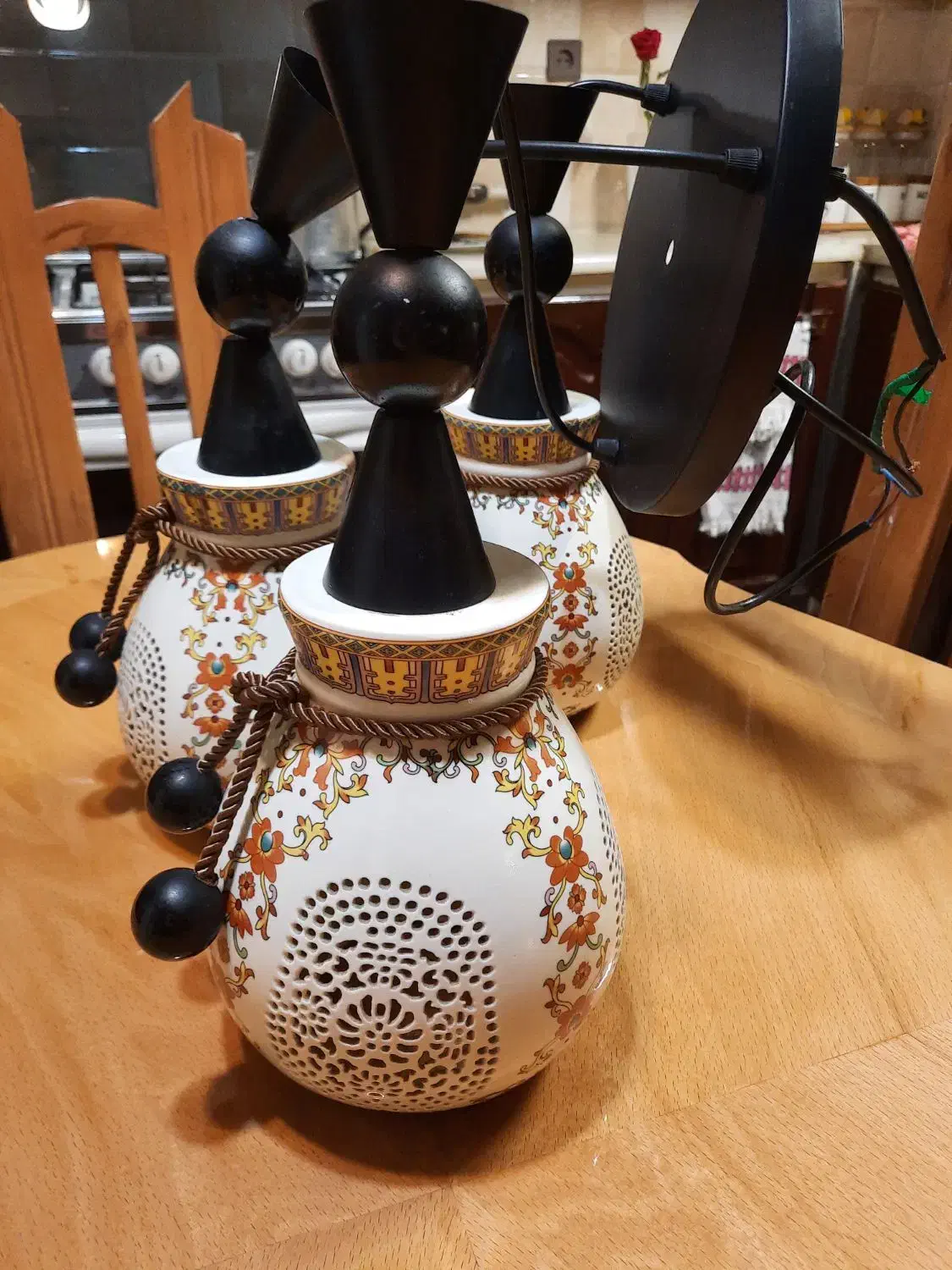 لوستر ۳ شاخه آنتیک چینی سرامیک قدیمی|لوستر و چراغ آویز|تهران, جمهوری|دیوار