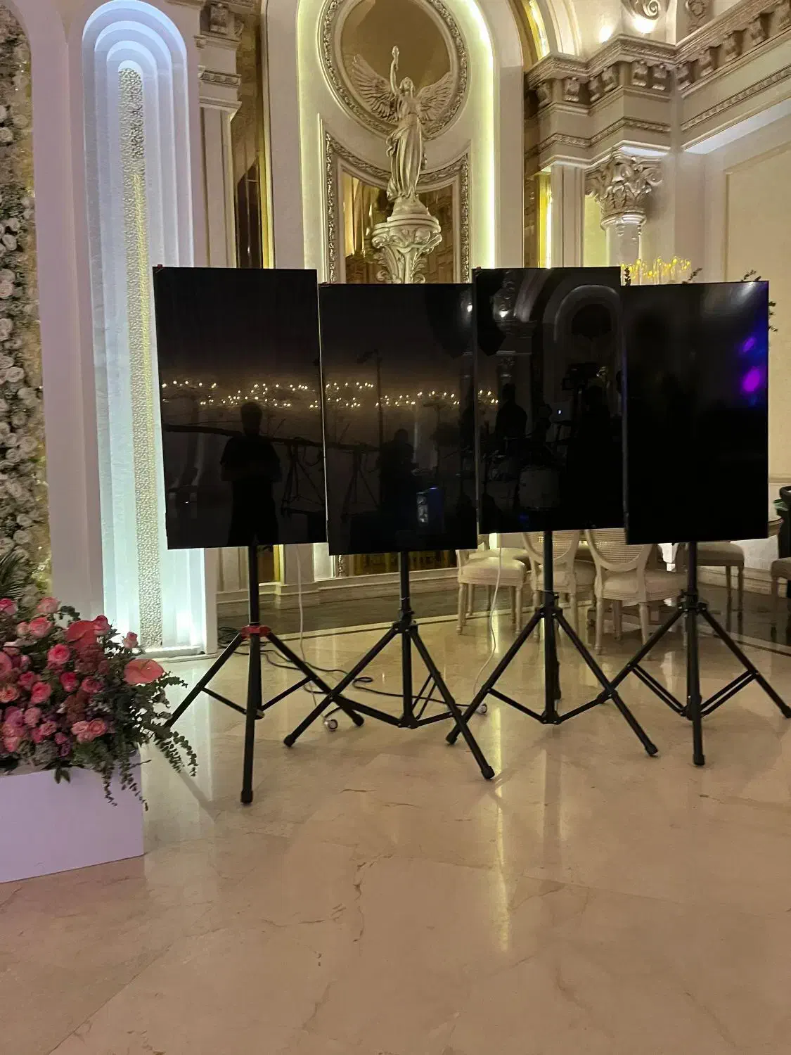 اجاره اسلاید شو و تی وی سامسونگ با اپراتور|تلویزیون و پروژکتور|تهران, پرستار|دیوار