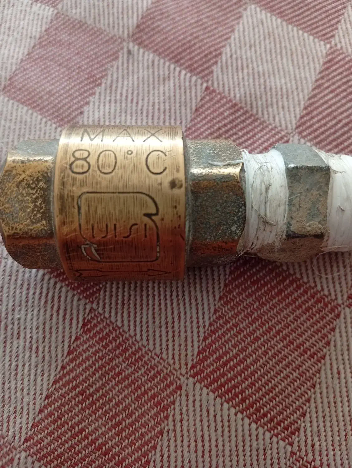 لوله گیرو انبردست|ابزارآلات|شاهینشهر, شهرک گلدیس|دیوار