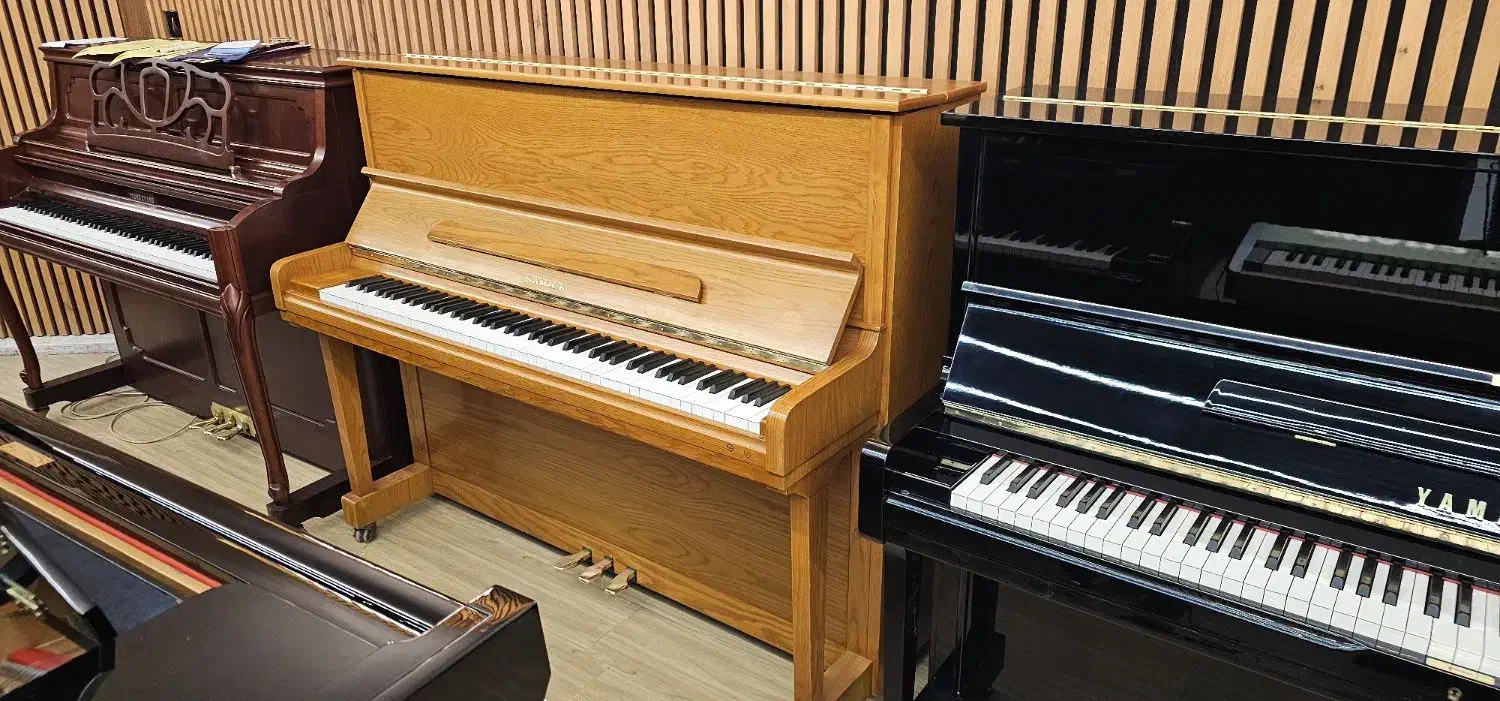 پیانو سمیک|پیانو، کیبورد، آکاردئون|اصفهان, کوی امام جعفر صادق|دیوار